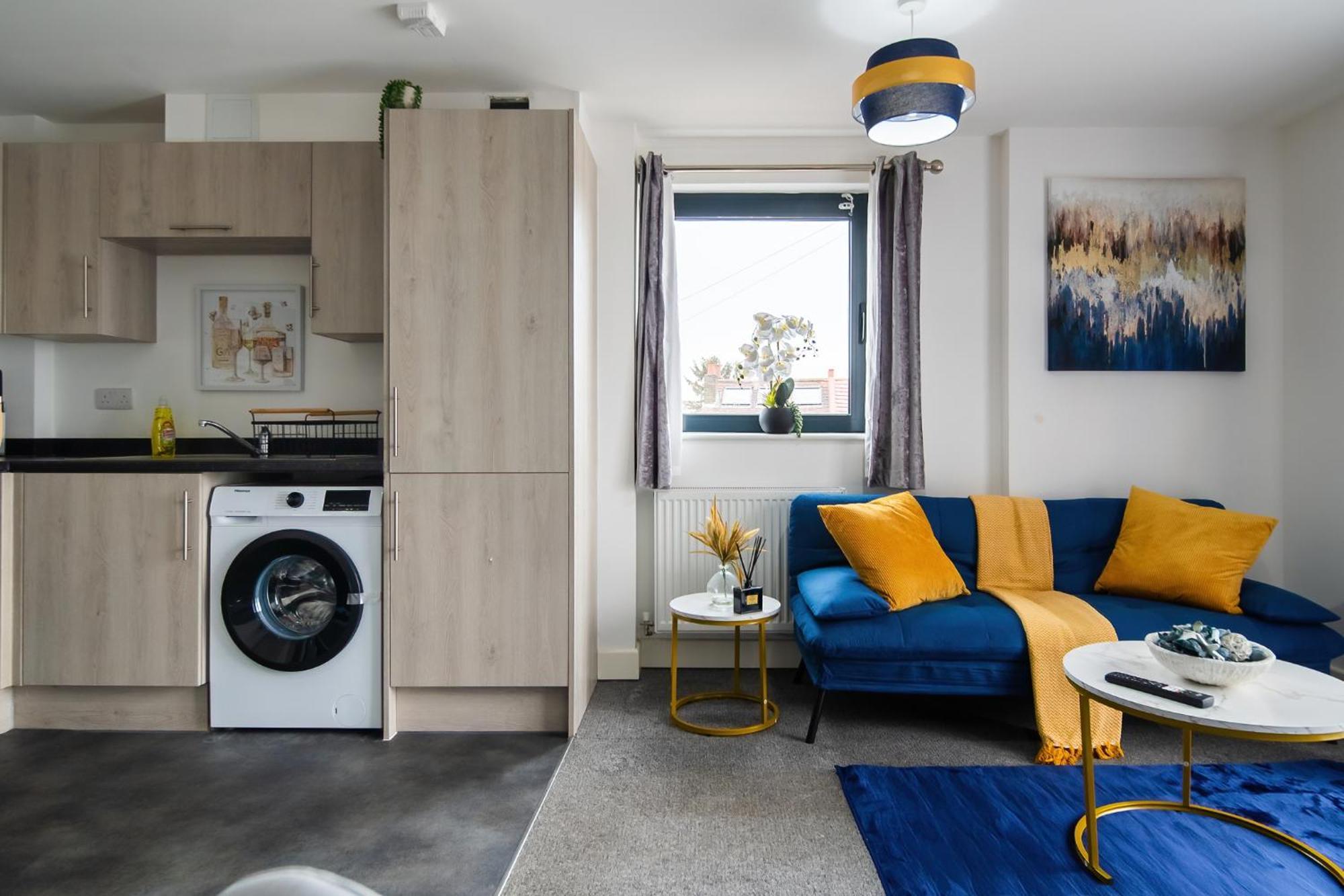 One And Two Bed Apartments Slough Near Heathrow كولنبروك المظهر الخارجي الصورة