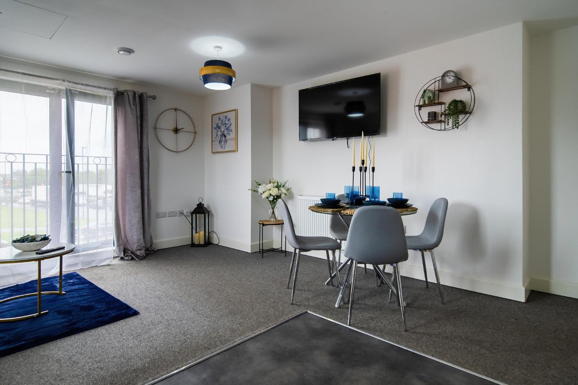One And Two Bed Apartments Slough Near Heathrow كولنبروك المظهر الخارجي الصورة