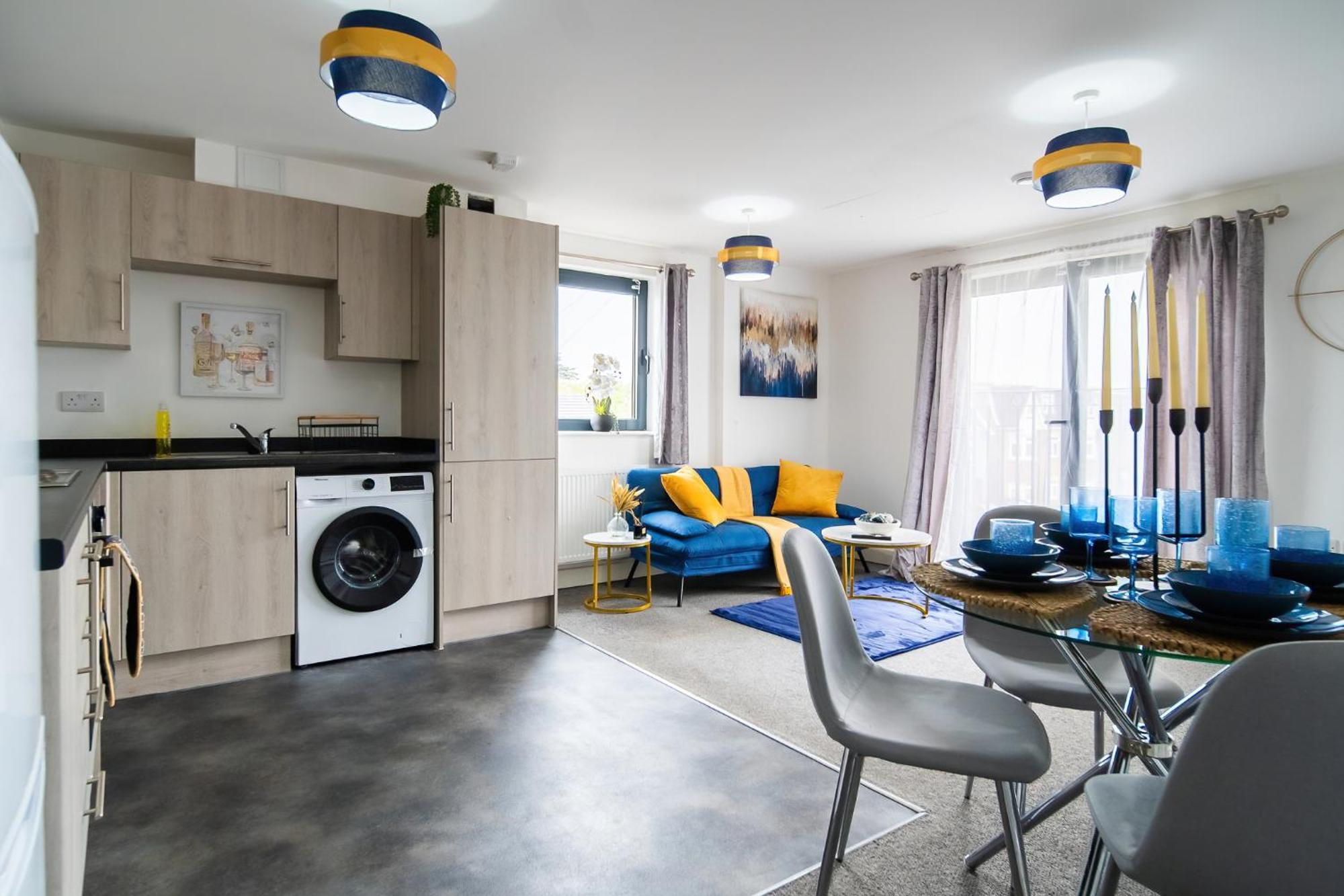 One And Two Bed Apartments Slough Near Heathrow كولنبروك المظهر الخارجي الصورة