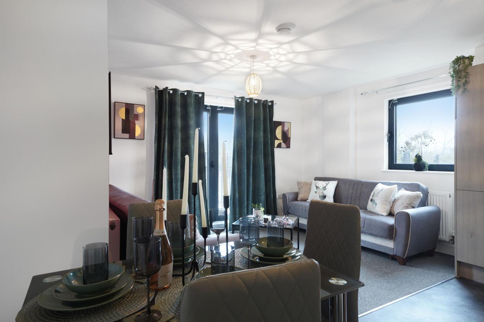 One And Two Bed Apartments Slough Near Heathrow كولنبروك المظهر الخارجي الصورة