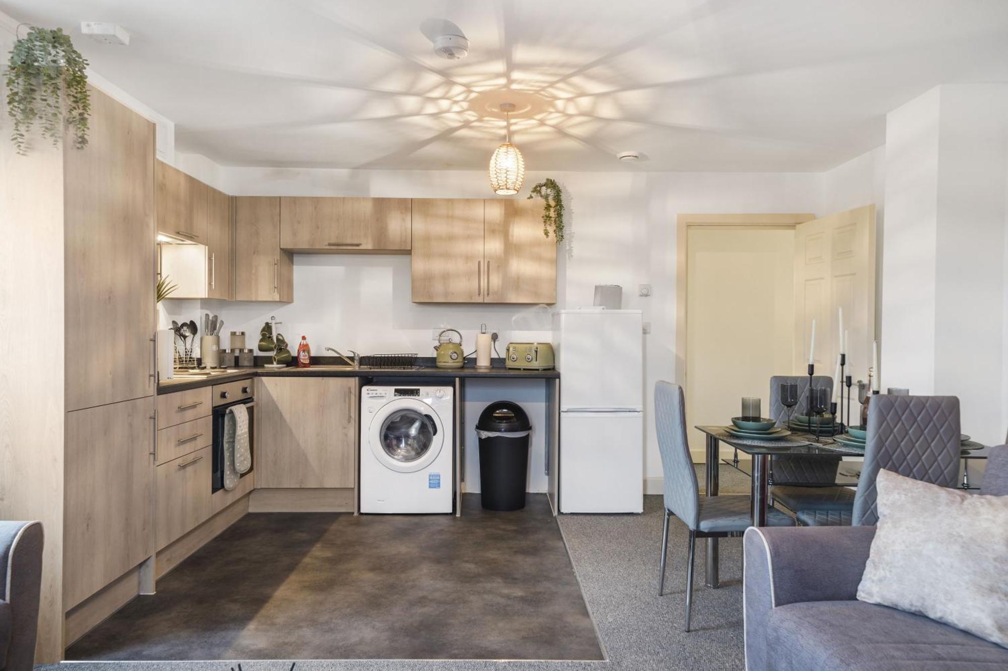 One And Two Bed Apartments Slough Near Heathrow كولنبروك المظهر الخارجي الصورة