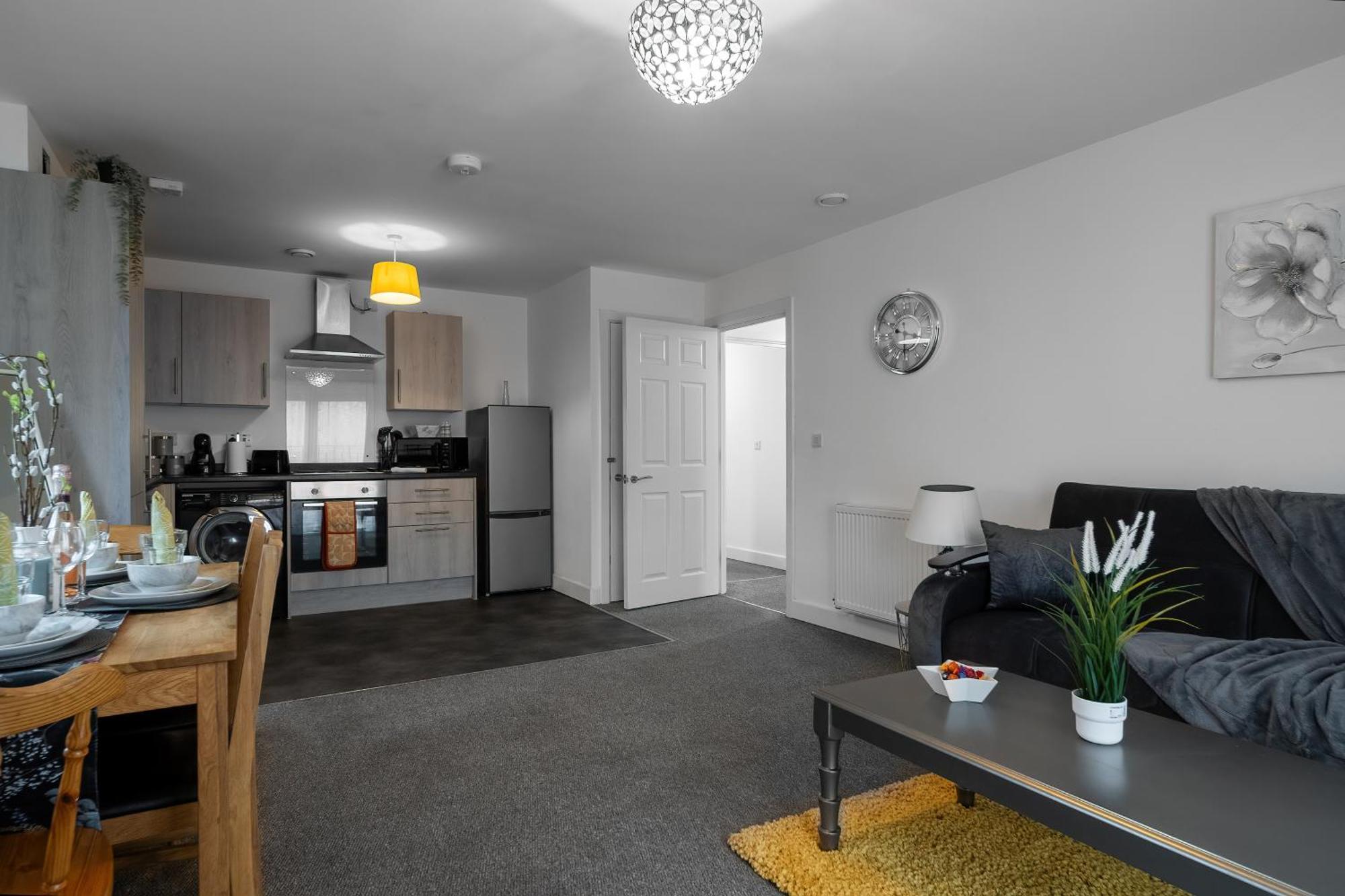 One And Two Bed Apartments Slough Near Heathrow كولنبروك المظهر الخارجي الصورة